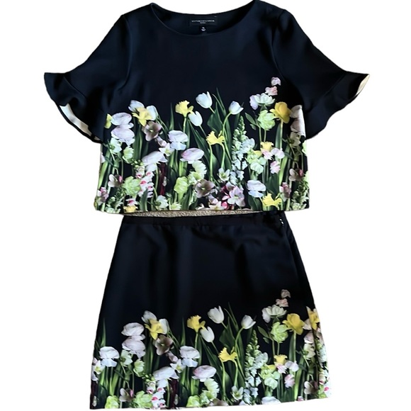 Victoria Beckham for Target Dresses & Skirts - Victoria Beckham for Target Black Satin Photo Floral Top and Skirt